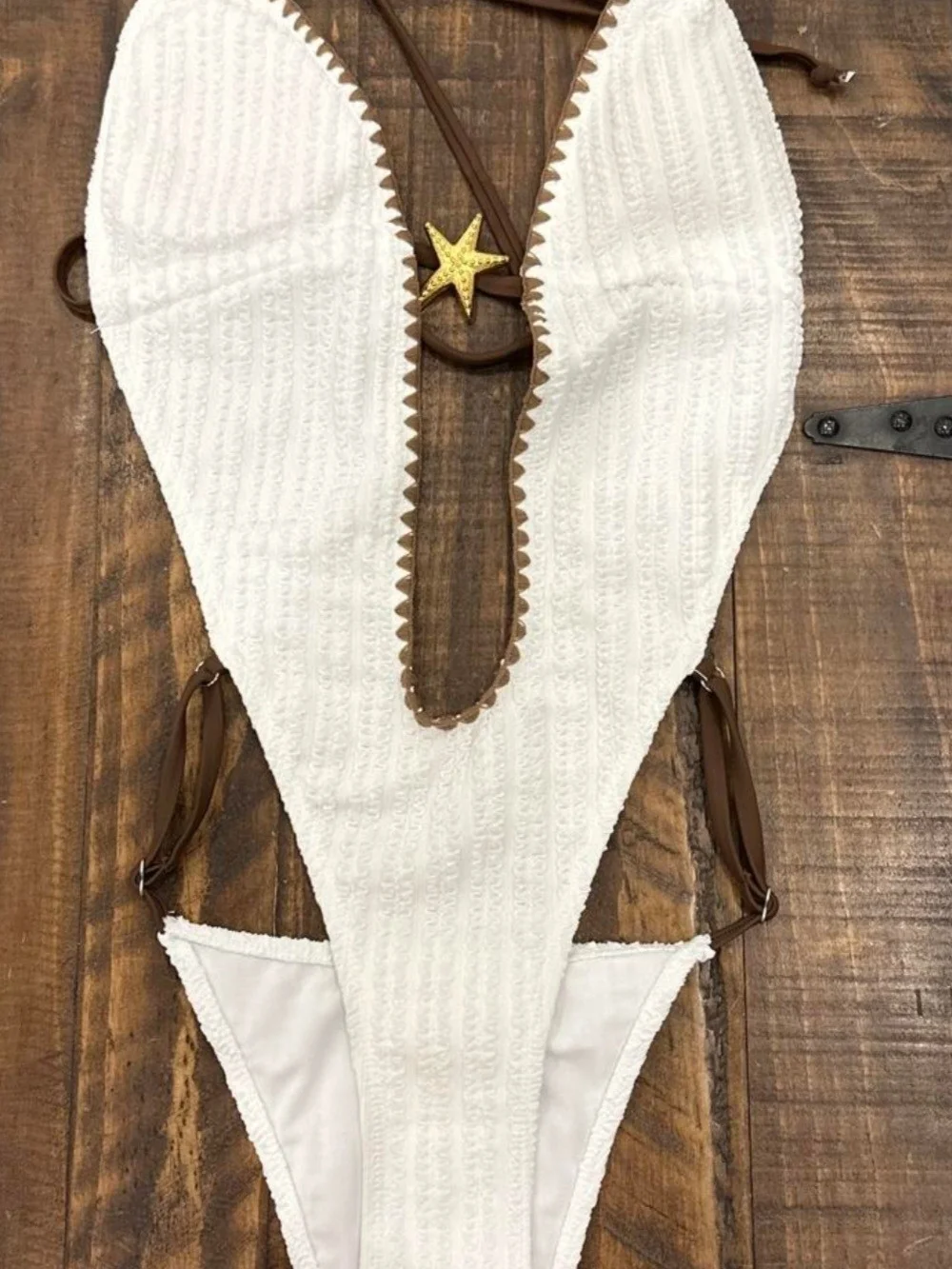 Source Unknown White One-Piece Swimsuit with Brown Trim and Star Accent
